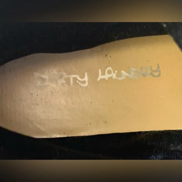 Dirty Laundry ~ Black Lace-up Combat Boots Lug Soles Y2K 90s Size 9 - Picture 16 of 17